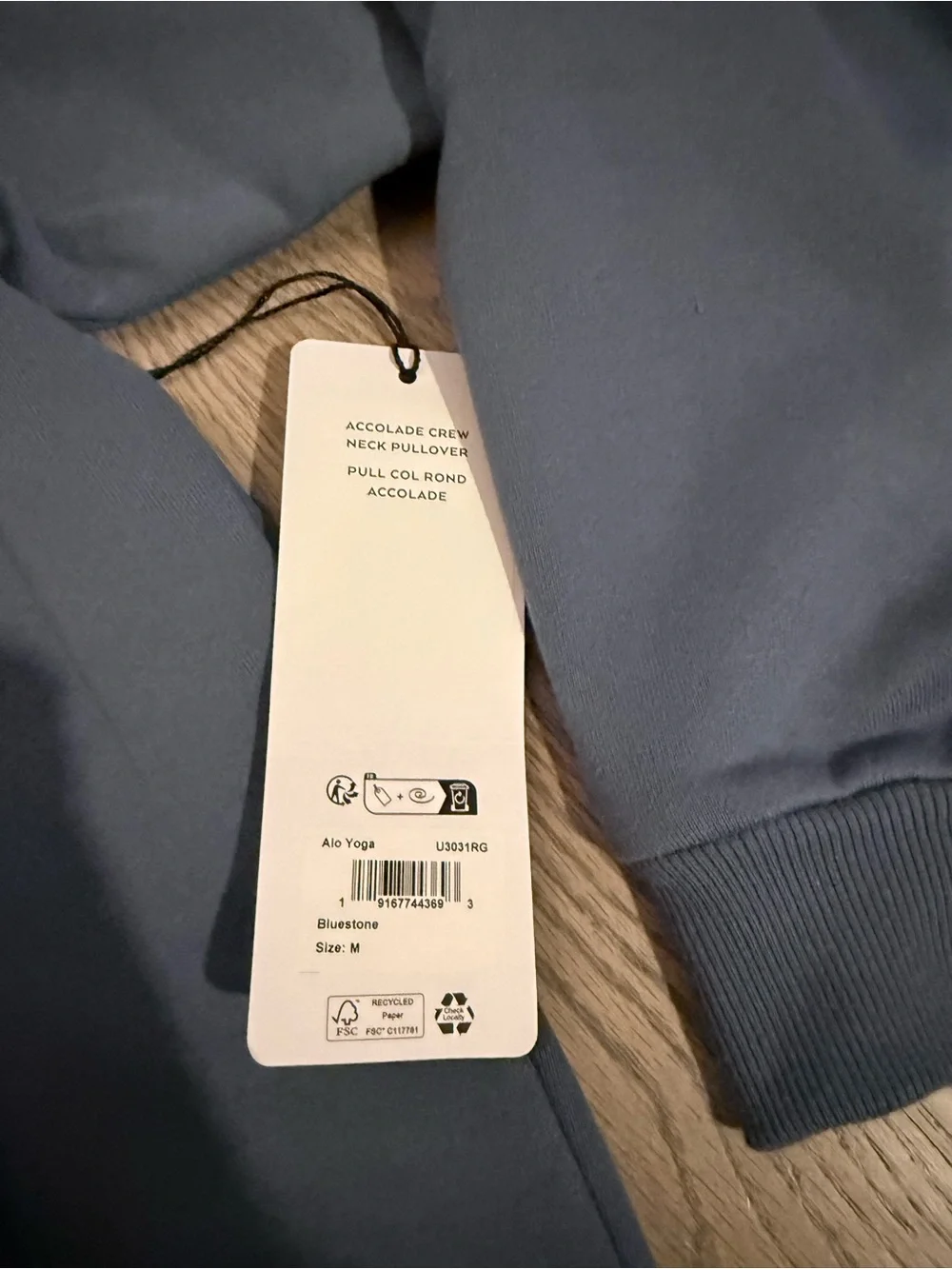 ALO Yoga Accolade Crewneck Sweatshirt in Bluestone